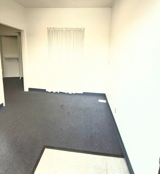 More Photos Of 3536 Oakdale Rd, Modesto Storefront For Lease