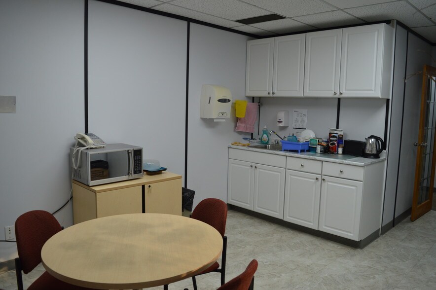 More Photos Of 7905 106th Ave NW, Edmonton Medical For Sale