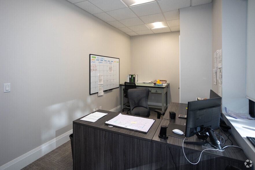 More Photos Of 72 Otis St, West Babylon Light Manufacturing For Sale