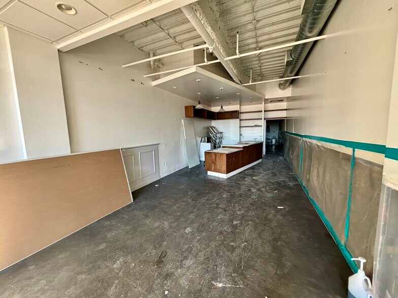 More Photos Of 970 Monument St, Pacific Palisades Storefront Retail Office For Lease