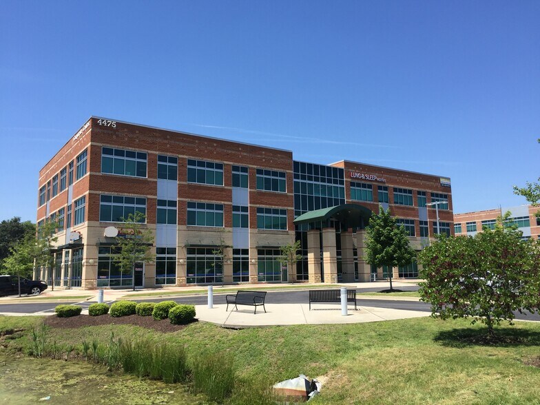 More Photos Of 4475 Regency Pl, White Plains Medical For Lease
