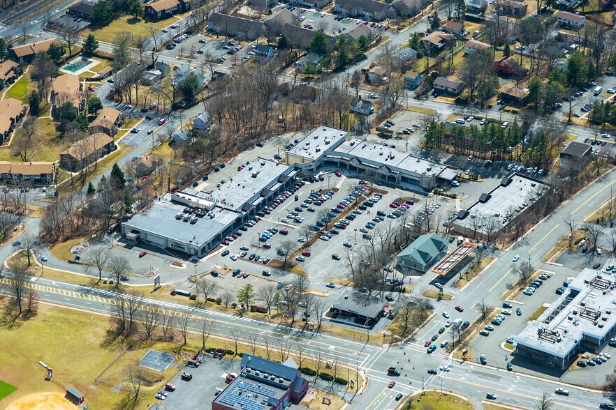 More Photos Of 1 Orangetown Shopping Ctr, Orangeburg Unknown For Sale