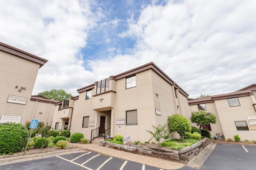 More Photos Of 2024 Arkansas Valley Dr, Little Rock Office For Sale