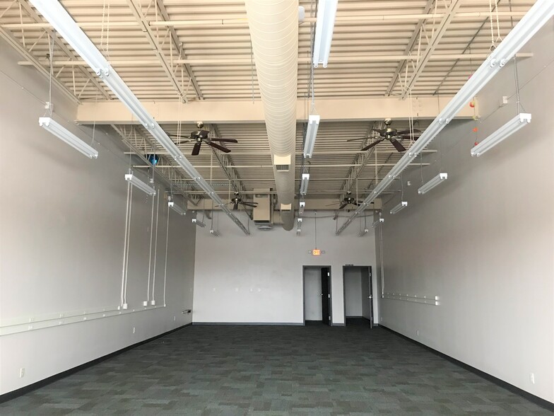 More Photos Of 4209 Webber Pky, Minneapolis Unknown For Lease