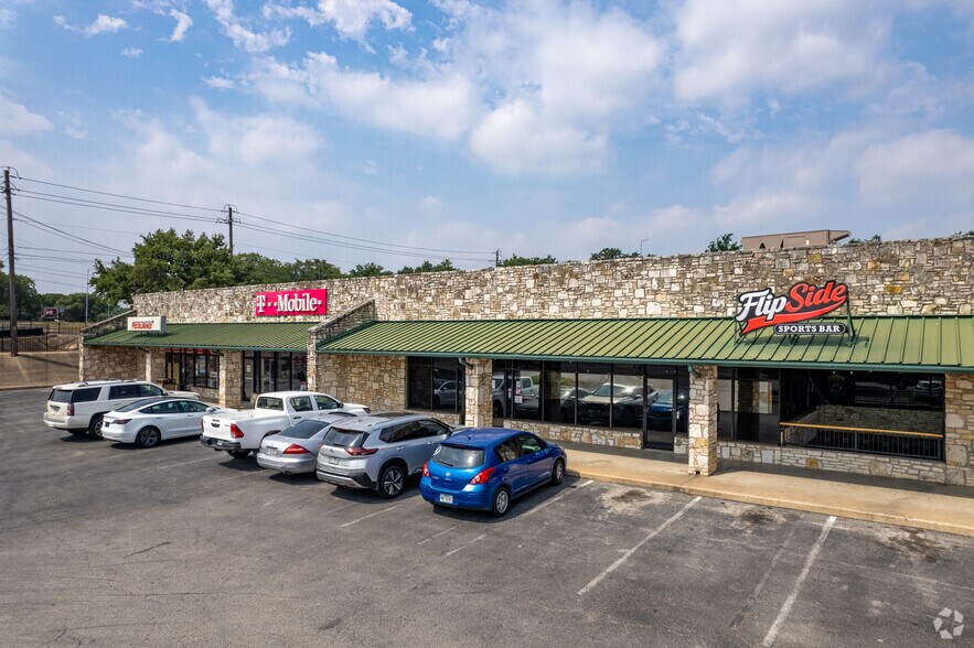 More Photos Of 6705 Hwy 290 W, Austin Unknown For Lease