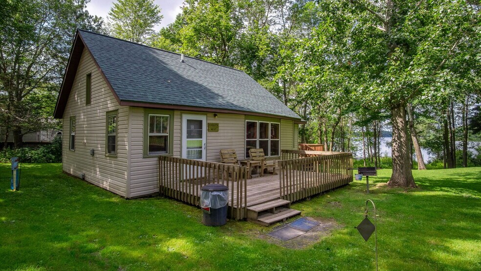 More Photos Of N1107 Roses Resort Rd, Weyerhaeuser Trailer Camper Park For Sale