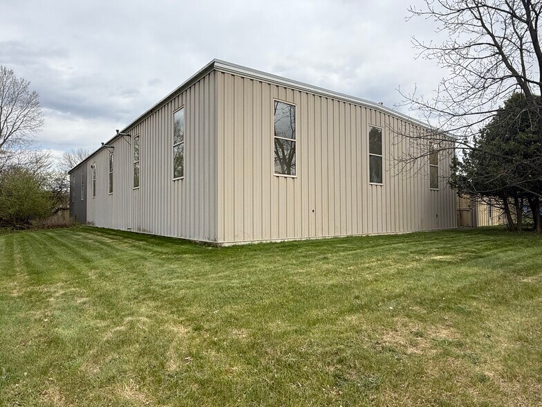 More Photos Of 600 25th Ave N, Wisconsin Rapids Manufacturing For Sale
