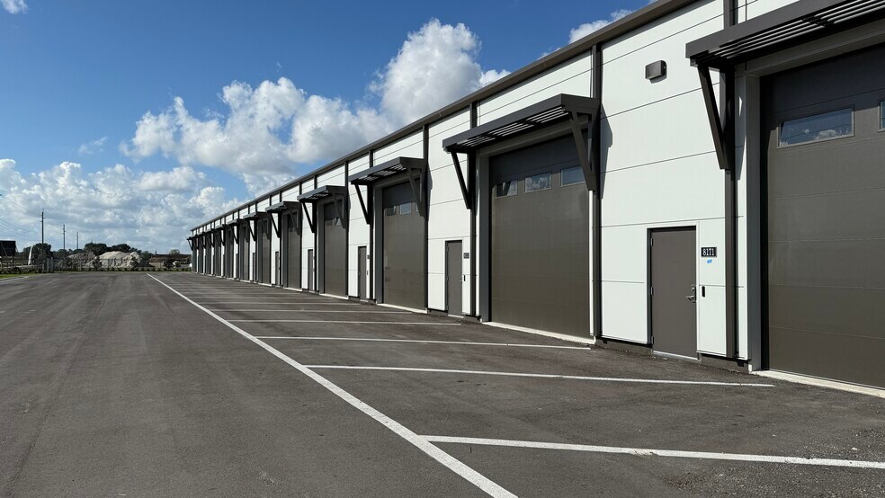 More Photos Of 8180 Black Wolf Drive, Sebring Self Storage For Sale