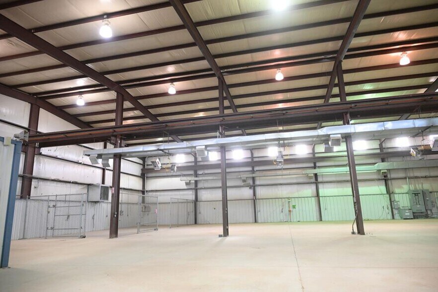 More Photos Of 3619 E State Highway 158, Midland Warehouse For Sale