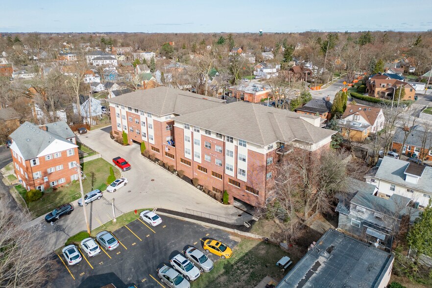 More Photos Of 241 Louis St, East Lansing Apartments For Sale