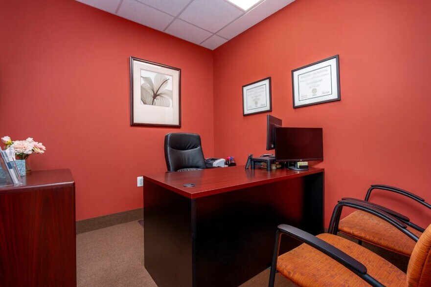 More Photos Of 20 Crossroads Dr, Owings Mills Medical For Sale