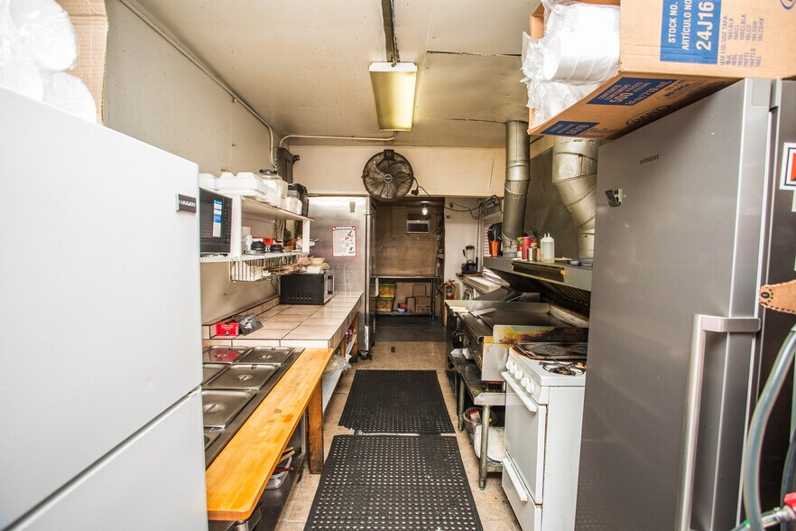 More Photos Of 6313 19th St, Lubbock Fast Food For Sale