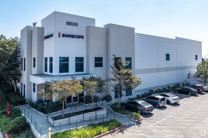 More Photos Of 6600 Bandini Blvd, Commerce Distribution For Lease