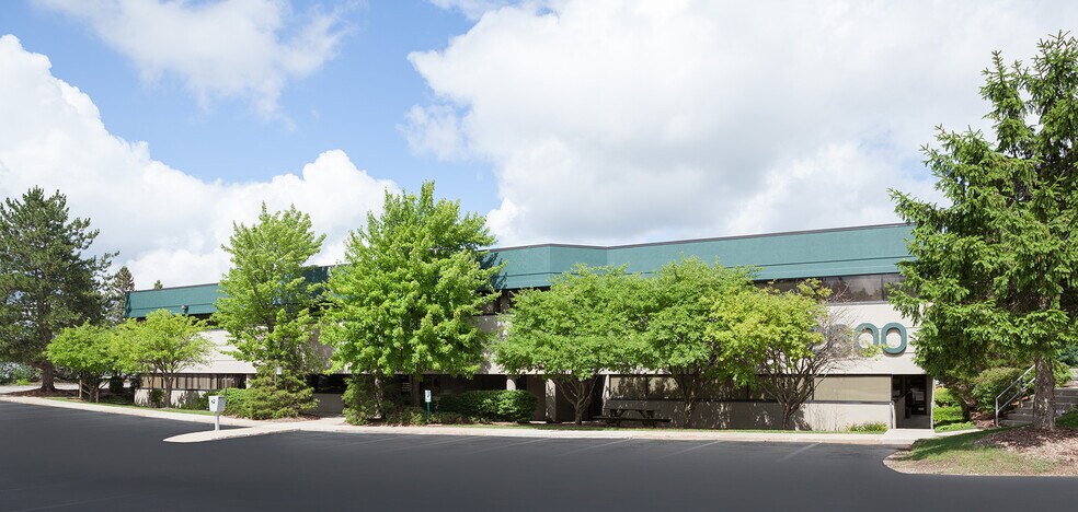 Primary Photo Of 2600 Horizon Dr SE, Grand Rapids Office For Sale