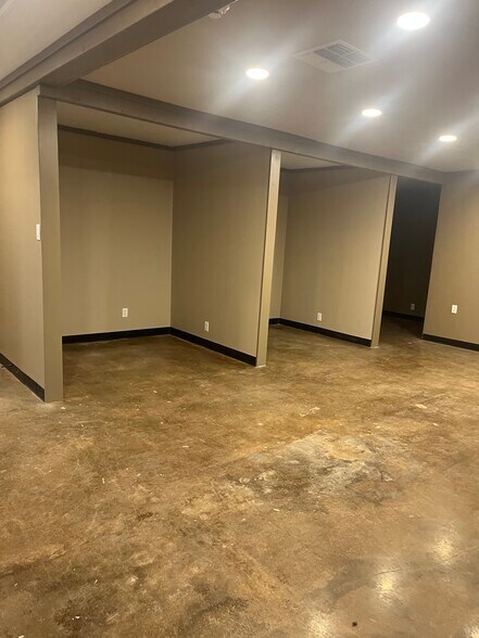 More Photos Of 5380 State Highway 276, Royse City Service For Lease