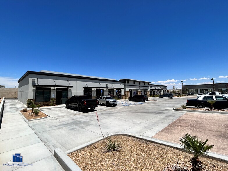 Primary Photo Of 15420 Tamarack Dr, Victorville Warehouse For Lease