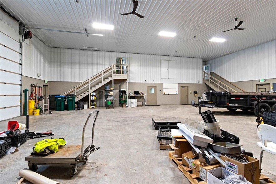 More Photos Of 4030 Champeau Rd, New Franken Warehouse For Sale