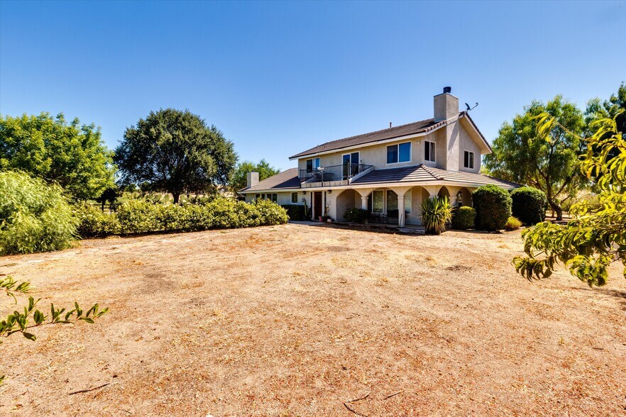More Photos Of 5055 Rancho La Loma Linda Dr, Paso Robles Specialty For Sale