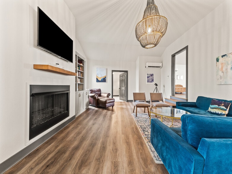 More Photos Of 896 Mount Riante Rd, Hot Springs Specialty For Sale