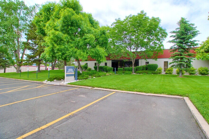 More Photos Of 7076 S Alton Way, Englewood Research And Development For Lease