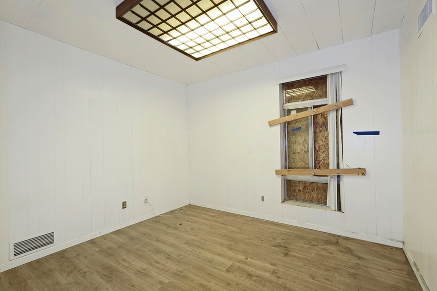More Photos Of 512 W Harding Way, Stockton Medical For Sale