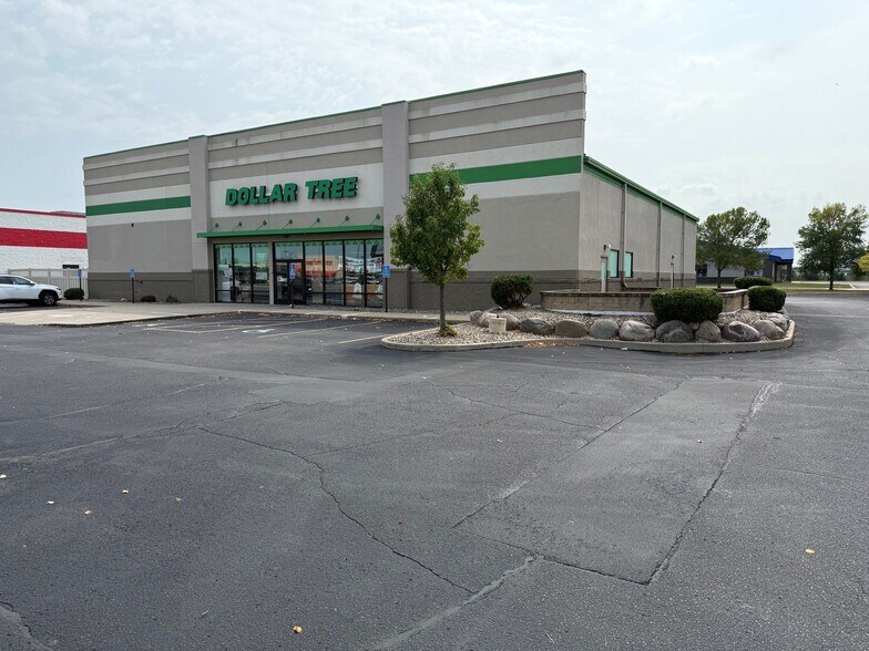 More Photos Of 700 2nd St S, Waite Park Freestanding For Sale