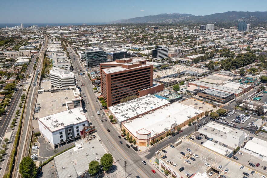 More Photos Of 11801 W Olympic Blvd, Los Angeles Light Manufacturing For Sale