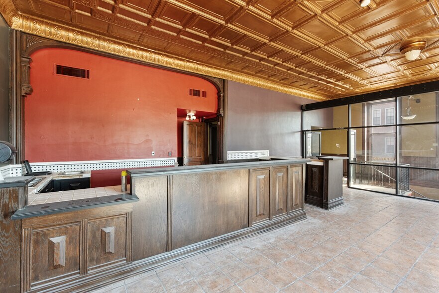 More Photos Of 2 Bay St, Chippewa Falls Storefront Retail Office For Sale