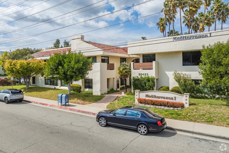 Primary Photo Of 30423 Canwood St, Agoura Hills Office For Sale