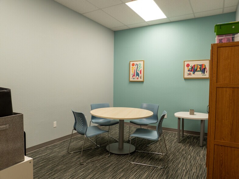 More Photos Of 4441 Bryant Irvin Rd N, Fort Worth Medical For Sale