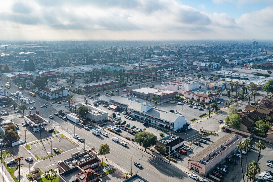More Photos Of 2528-2570 E Slauson Ave, Huntington Park Unknown For Lease