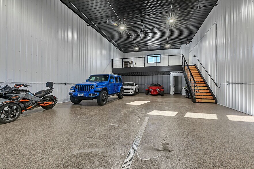 More Photos Of 1400 19th St NE, Sauk Rapids Industrial For Sale