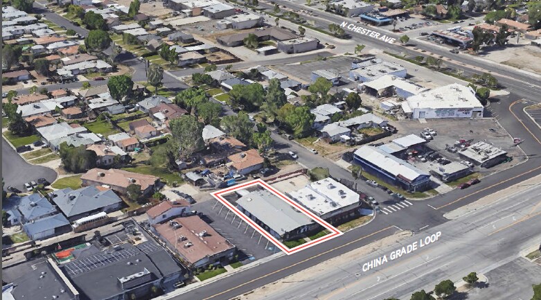 More Photos Of 207 China Grade Loop, Bakersfield Veterinarian Kennel For Sale