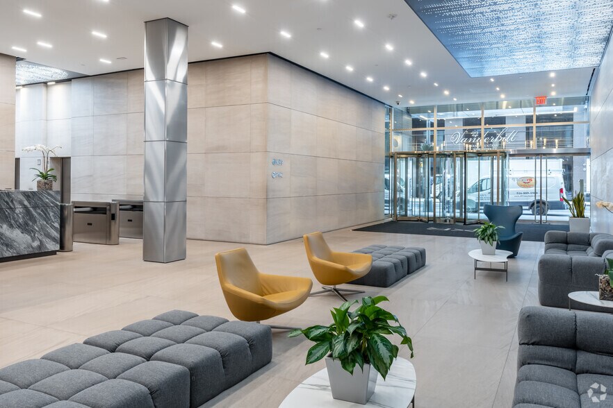 More Photos Of 340 Madison Ave, New York Office For Lease