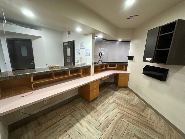 More Photos Of 6001 Truxtun Ave, Bakersfield Medical For Lease