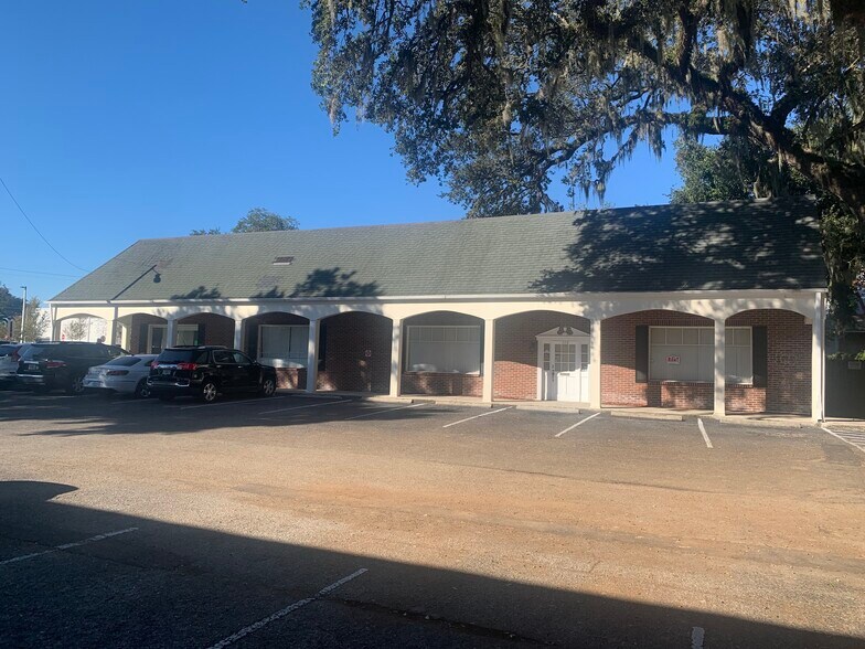 More Photos Of 101-115 Margaret St, Brandon Unknown For Lease