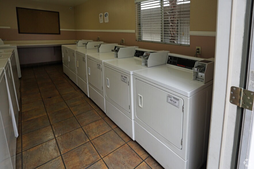 More Photos Of 1200 Kendall Dr, San Bernardino Apartments For Sale