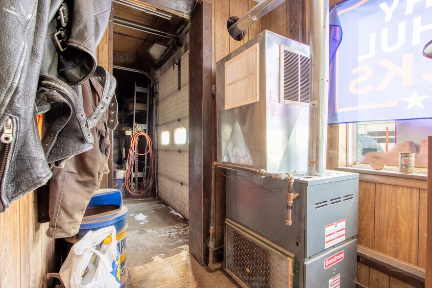 More Photos Of 274 E Front St, Hancock General Retail For Sale