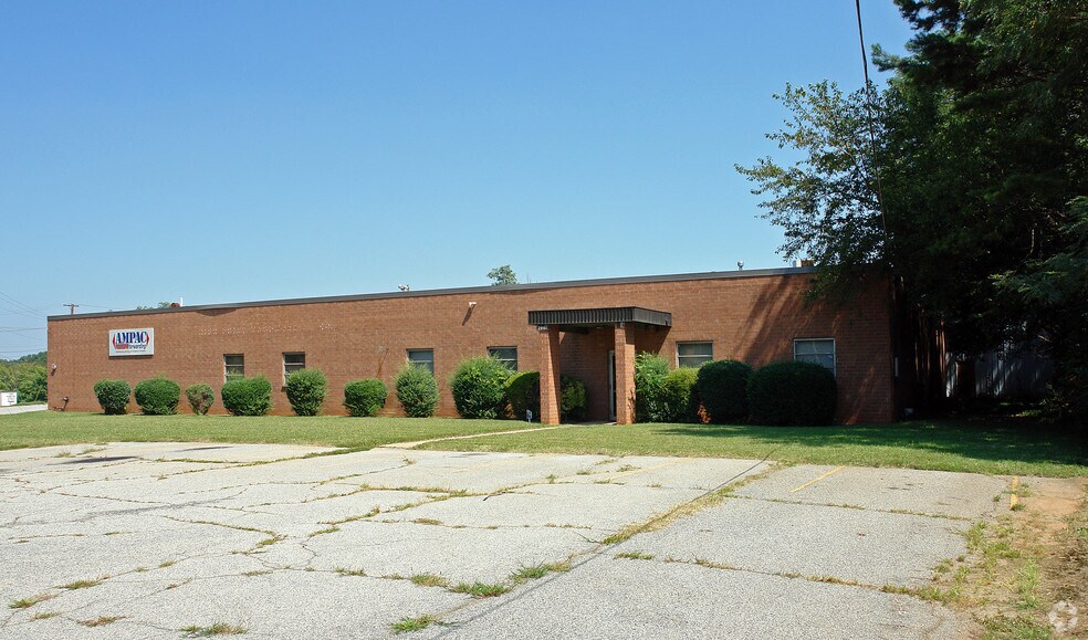 More Photos Of 2401 Schirra Pl, High Point Manufacturing For Lease