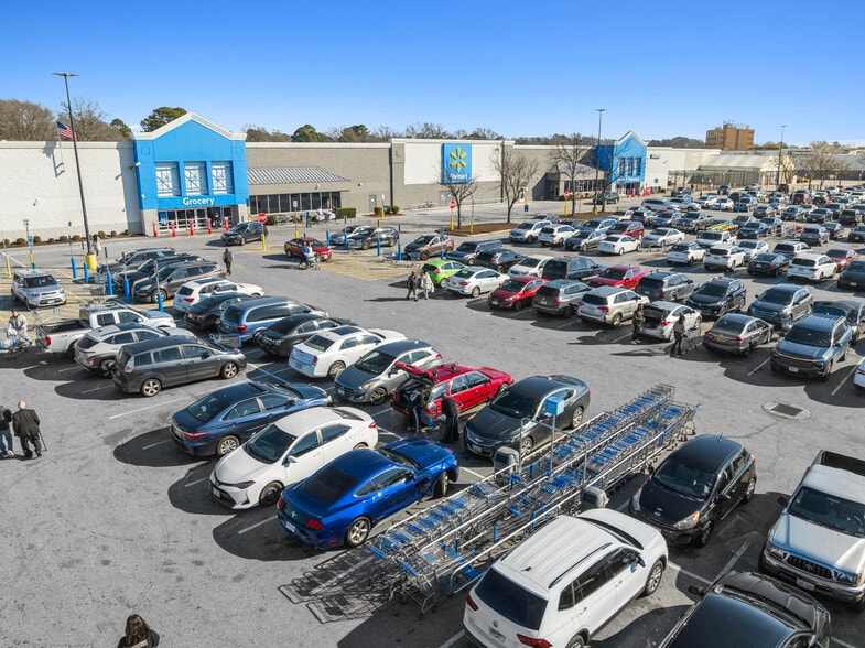 More Photos Of 5900 E Virginia Beach Blvd, Norfolk Unknown For Lease