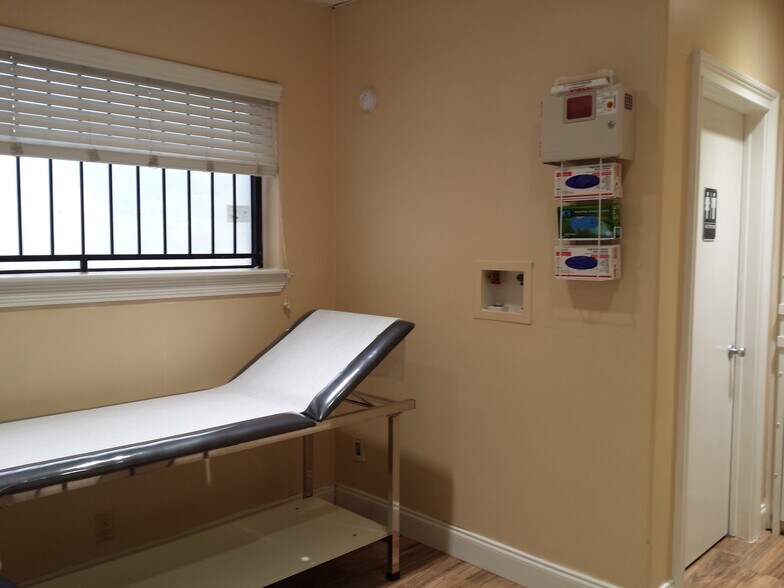 More Photos Of 2715 Fannin St, Houston Medical For Sale