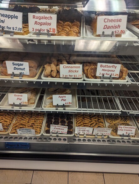 More Photos Of 858 Eighth Ave, New York Apartments For Lease