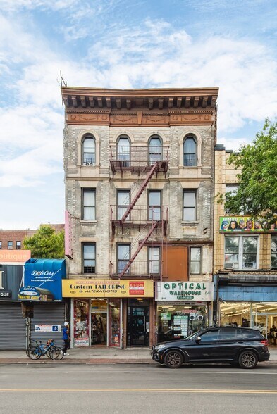 More Photos Of 844 Flatbush Ave, Brooklyn Multifamily For Sale