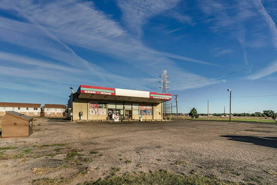 More Photos Of 1021 Martin Rd, Amarillo Convenience Store For Sale