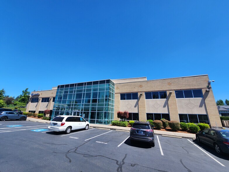 More Photos Of 14201 NE 20th Ave, Vancouver Office For Lease