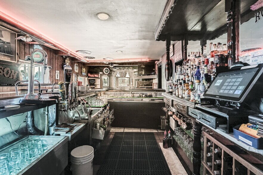 More Photos Of 1201 S. Pearl St., Denver Restaurant For Sale