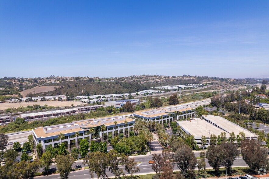 More Photos Of 27201 Puerta Real, Mission Viejo Office For Lease