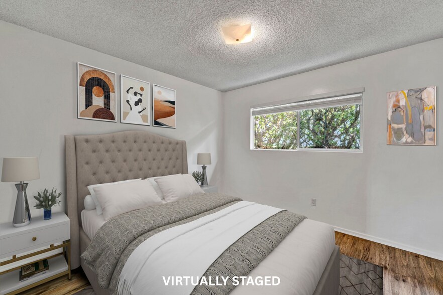 More Photos Of 330 9th St, Del Mar Apartments For Sale