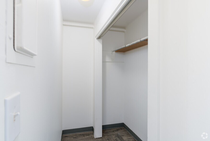 More Photos Of 515 S Coeur D' Alene St, Spokane Apartments For Sale