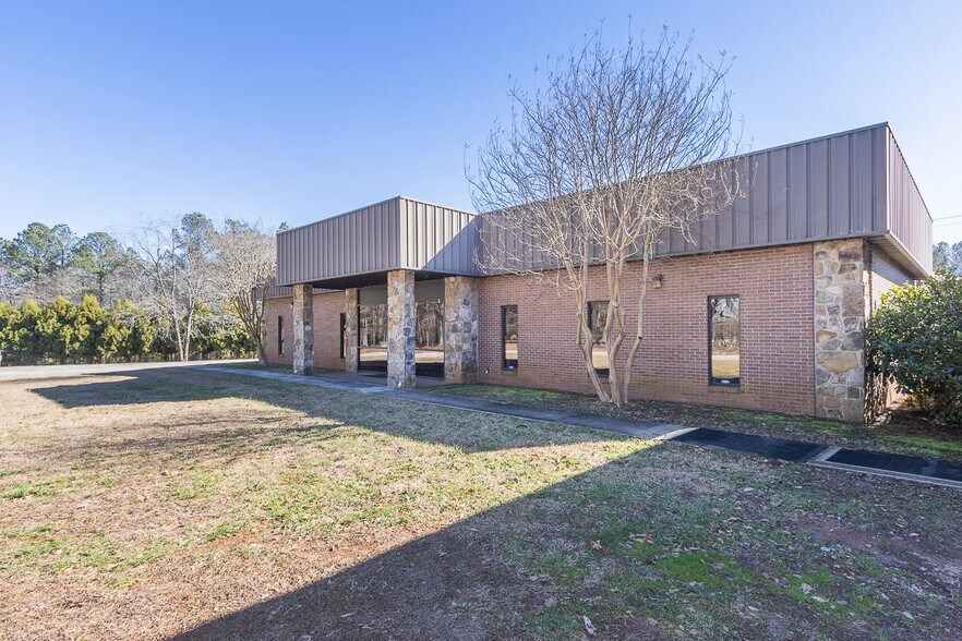 More Photos Of 235 Camson Rd, Anderson Warehouse For Sale